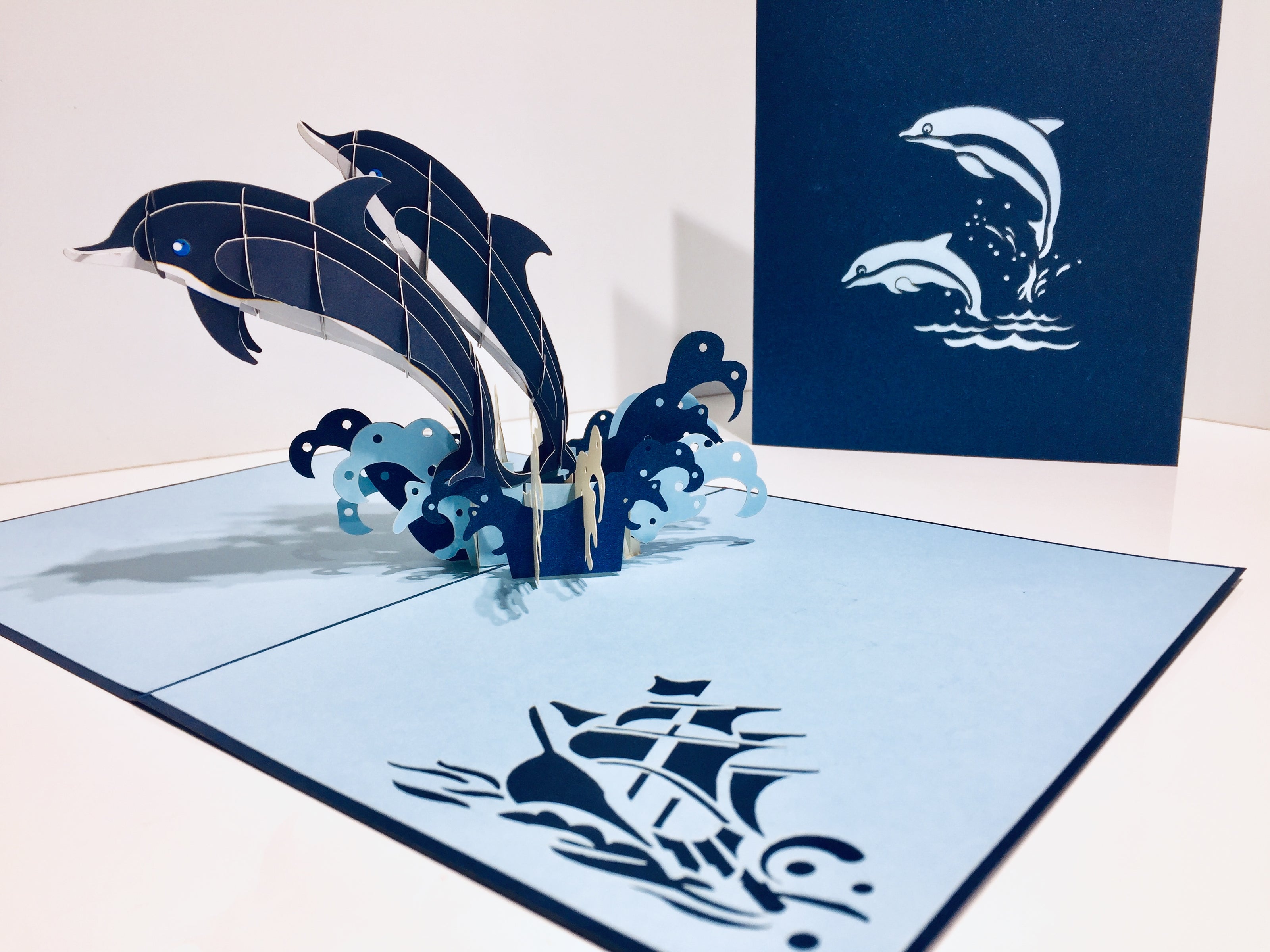 Dolphin Couple Origami Pop Cards 3D Pop Up Greeting Card Happy Birthday Thank You Handmade Gift Thinking of You Blank Card for Any Occasion Happy Mother's Day Happy Father's Australiana Celebrate the Beauty of Flower