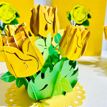 Yellow Rose Bouquet Pop Up Card - Classic & Chic Collection Origami Pop Cards 3D Pop Up Greeting Card Happy Birthday Thank You Handmade Gift Thinking of You Blank Card for Any Occasion Happy Mother's Day Australiana Celebrate the Beauty