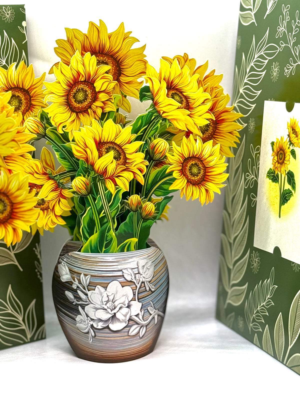 Golden Sunflower 3D Pop-Up Flower Bouquet Origami Pop Cards 3D Pop Up Greeting Card Happy Birthday Thank You Handmade Gift Thinking of You Blank Card for Any Occasion Happy Mother's Day Happy Father's Australiana Celebrate