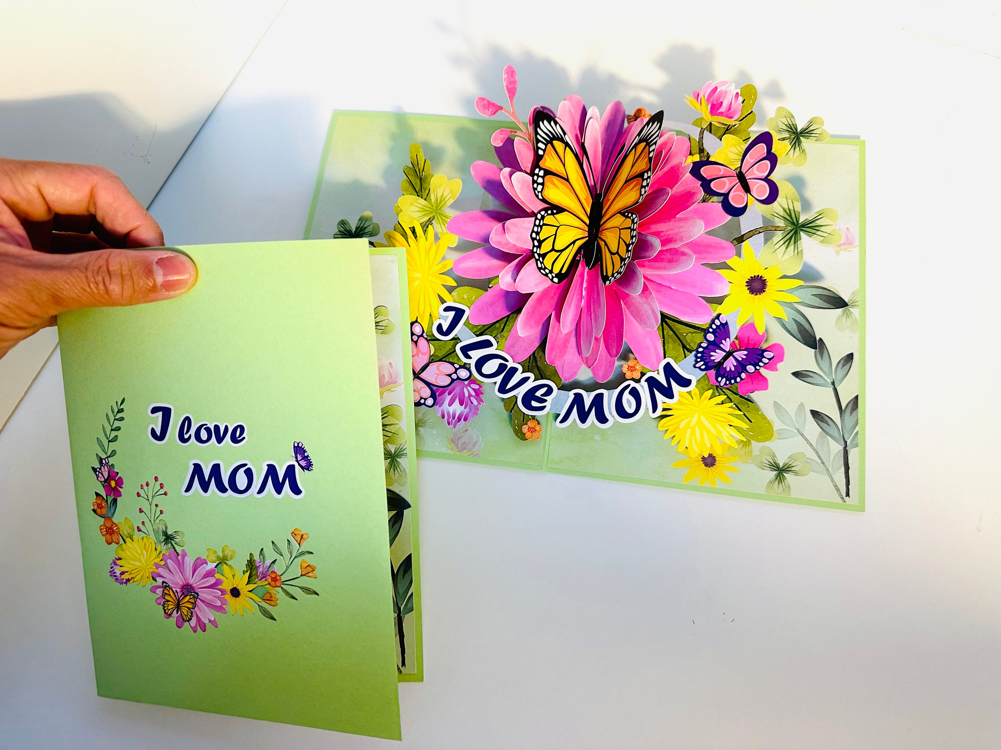 I LOVE MOM - Green Daisy Butterfly Spring Garden Origami Pop Cards 3D Pop Up Greeting Card Handmade Gift for Mum Floral Blank Card Australian Made Thank You Thinking of You Mother's Day Paper Art Gift Australian Flowers Celebrate Special Mum
