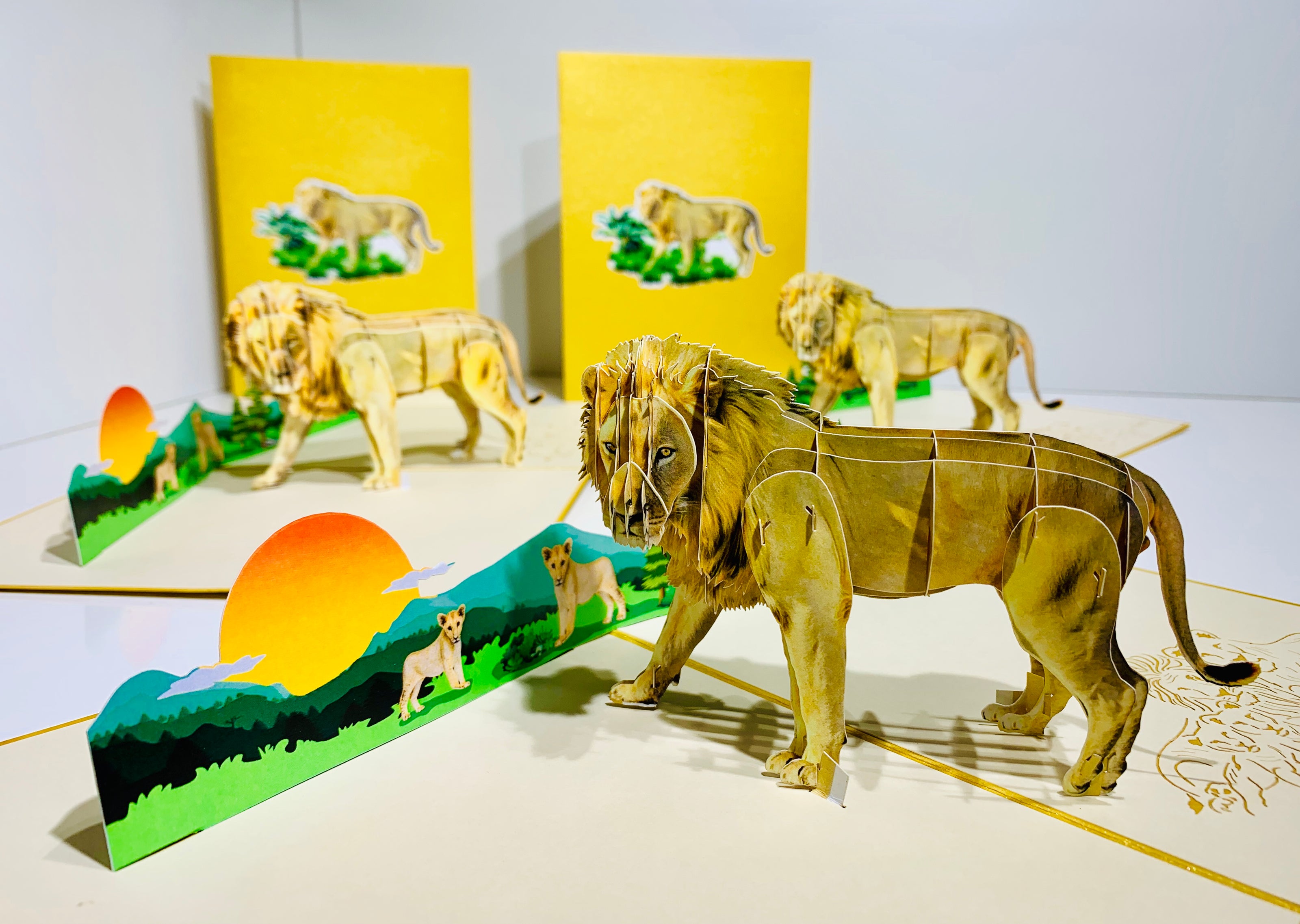 Lion - The King of the Jungle - Super Star Leo Origami Pop Cards 3D Pop Up Greeting Card Happy Birthday Thank You Handmade Gift Thinking of You Blank Card for Any Occasion Happy Mother's Day Happy Father's Australiana Celebrate the Beauty of Flower