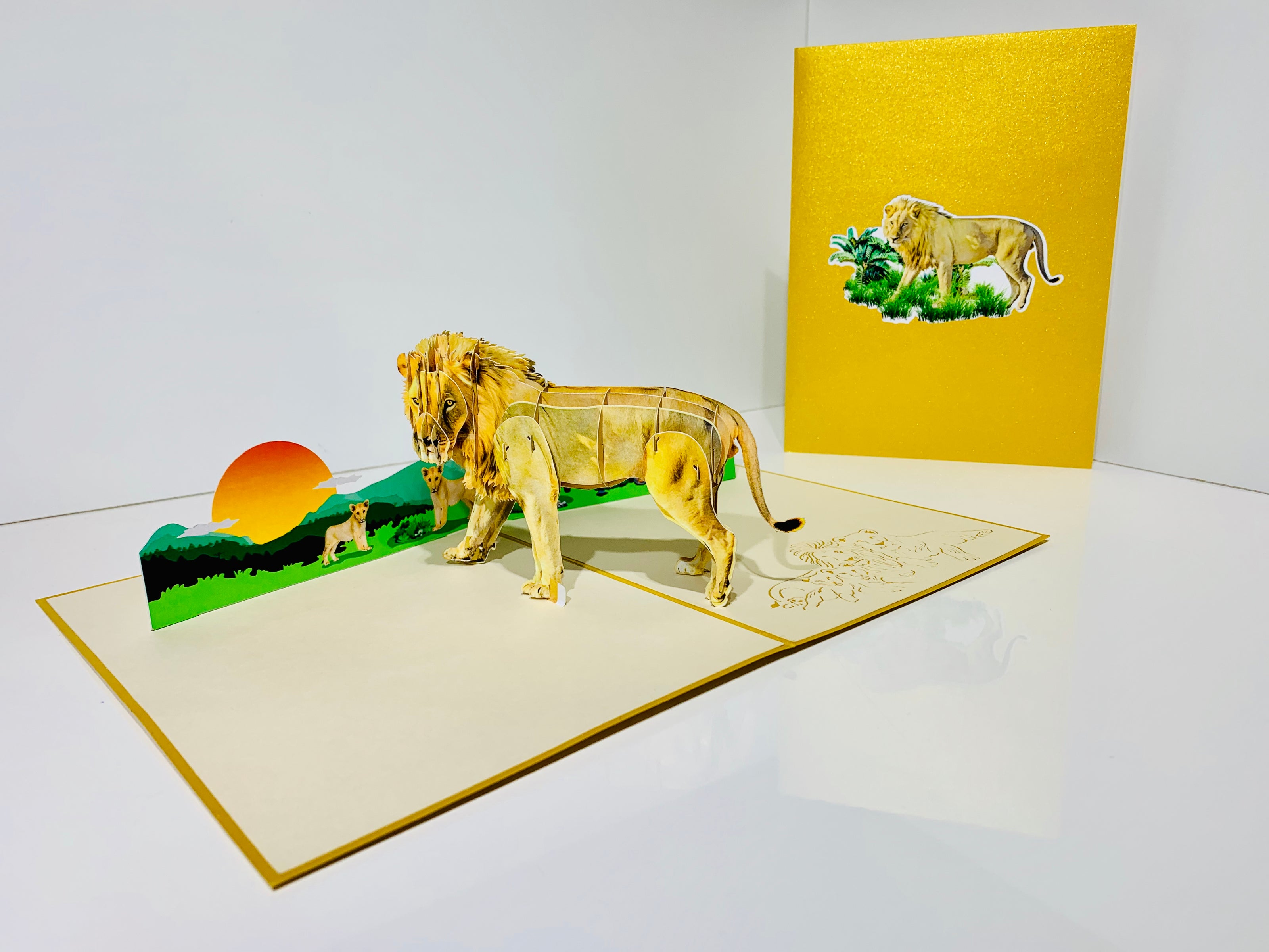 Lion - The King of the Jungle - Super Star Leo Origami Pop Cards 3D Pop Up Greeting Card Happy Birthday Thank You Handmade Gift Thinking of You Blank Card for Any Occasion Happy Mother's Day Happy Father's Australiana Celebrate the Beauty of Flower