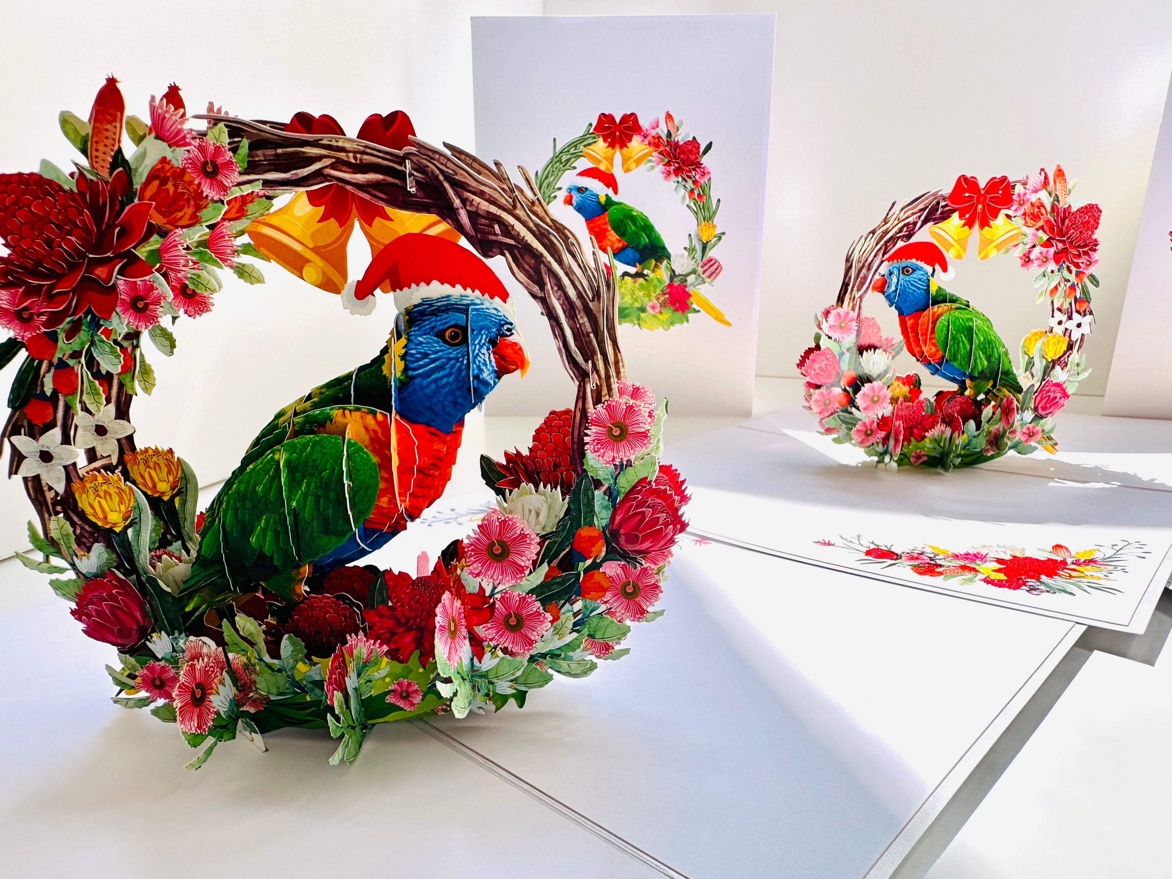 Merry Christmas Australian Bird Rainbow Lorikeet & Native Flower Wreath Origami Pop Cards 3D Pop Up Greeting Card Merry Christmas Thank You Handmade Best Wishes Blank Card Gift Happy Holidays Celebrate the Special Day Moment with Family and Friends