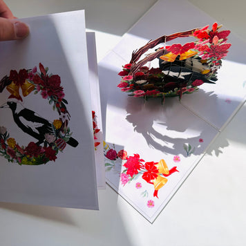 Merry Christmas Australian Magpie Bird & Native Flower Wreath Origami Pop Cards 3D Pop Up Greeting Card Merry Christmas Thank You Handmade Best Wishes Blank Card Gift Happy Holidays Celebrate the Special Day Moment with Family and Friends