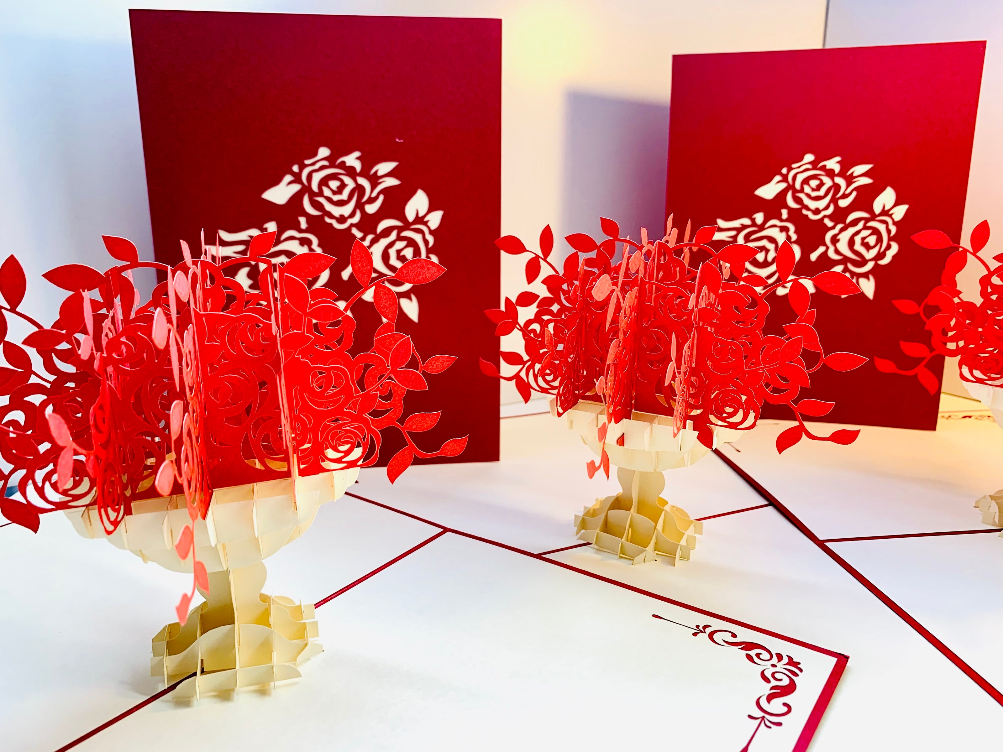 Red Rose Bouquet Flower Origami Pop Cards 3D Pop Up Greeting Card Happy Birthday Thank You Handmade Gift Thinking of You Blank Card for Any Occasion Happy Mother's Day Happy Father's Australiana Celebrate Romantic and Joyful Moments
