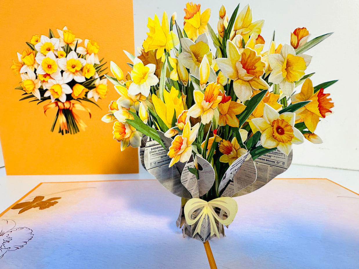ORANGE Cover - Daffodil Bloom Flower Bouquet Origami Pop Cards 3D Pop Up Greeting Card Happy Birthday Thank You Handmade Gift Thinking of You Blank Card for Any Occasion Happy Mother's Day Happy Father's Australiana Celebrate the Beauty of Flower
