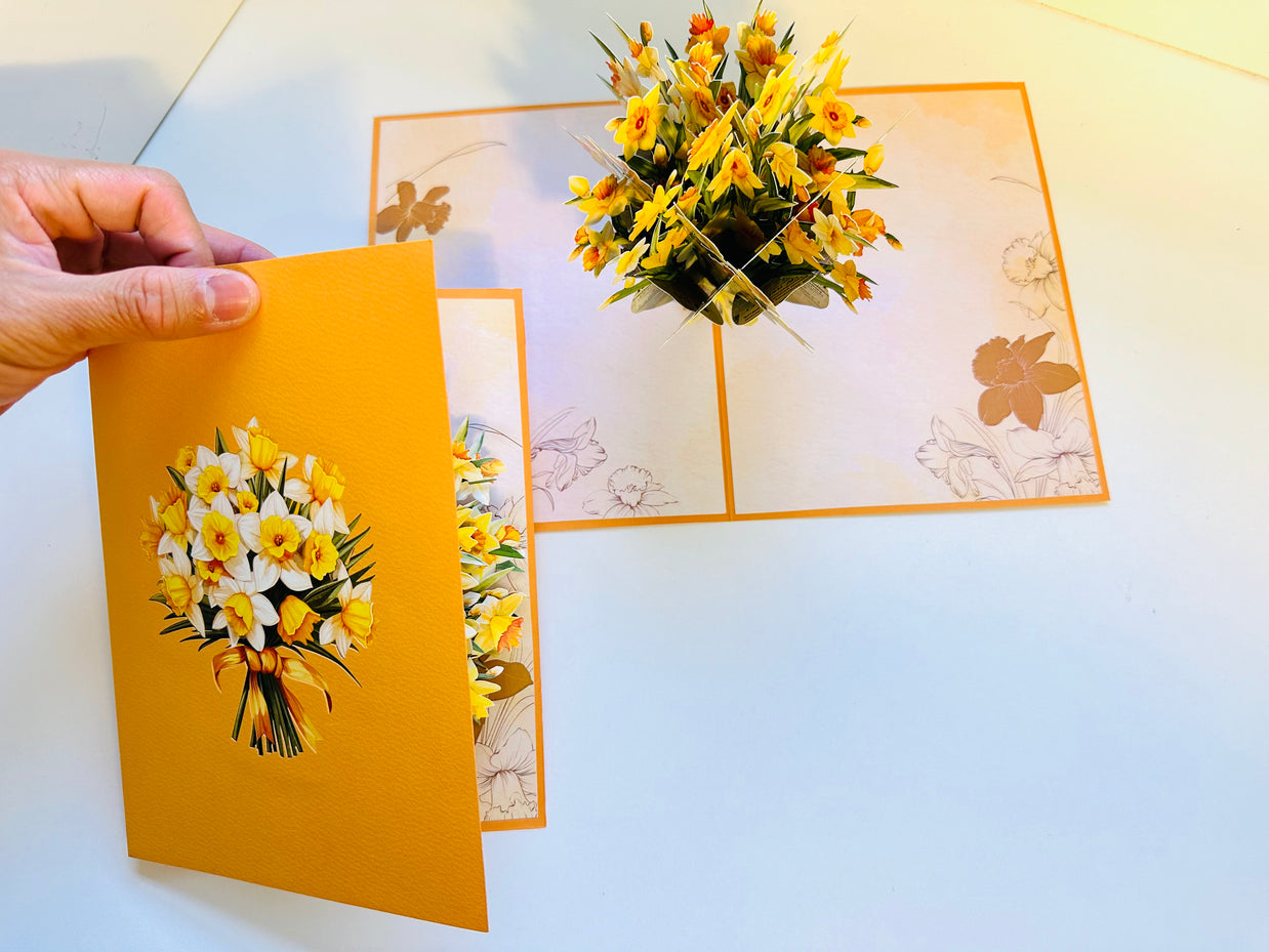 ORANGE Cover - Daffodil Bloom Flower Bouquet Origami Pop Cards 3D Pop Up Greeting Card Happy Birthday Thank You Handmade Gift Thinking of You Blank Card for Any Occasion Happy Mother's Day Happy Father's Australiana Celebrate the Beauty of Flower