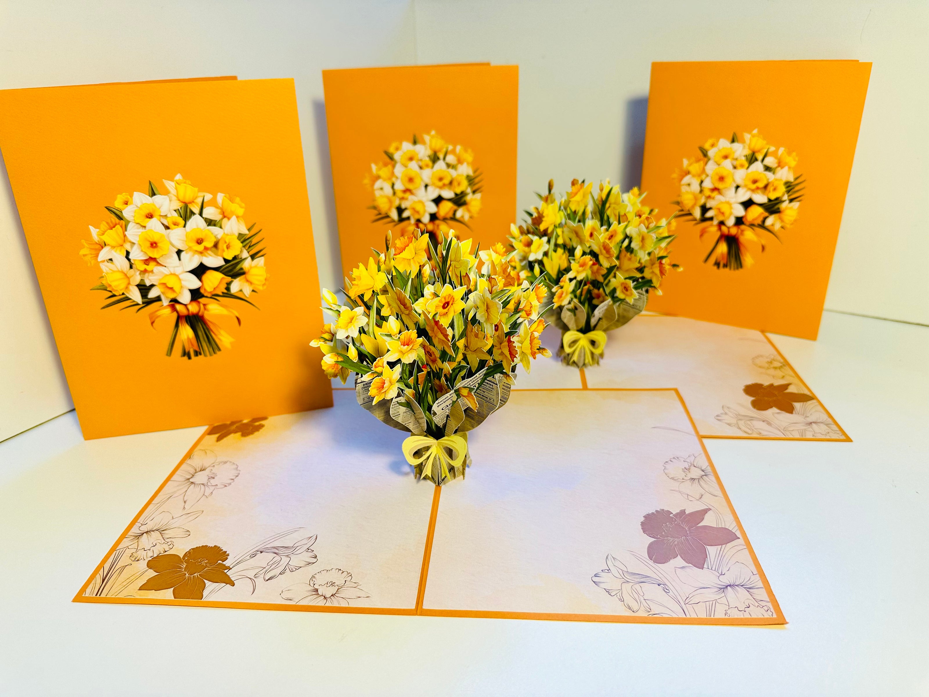 ORANGE Cover - Daffodil Bloom Flower Bouquet Origami Pop Cards 3D Pop Up Greeting Card Happy Birthday Thank You Handmade Gift Thinking of You Blank Card for Any Occasion Happy Mother's Day Happy Father's Australiana Celebrate the Beauty of Flower