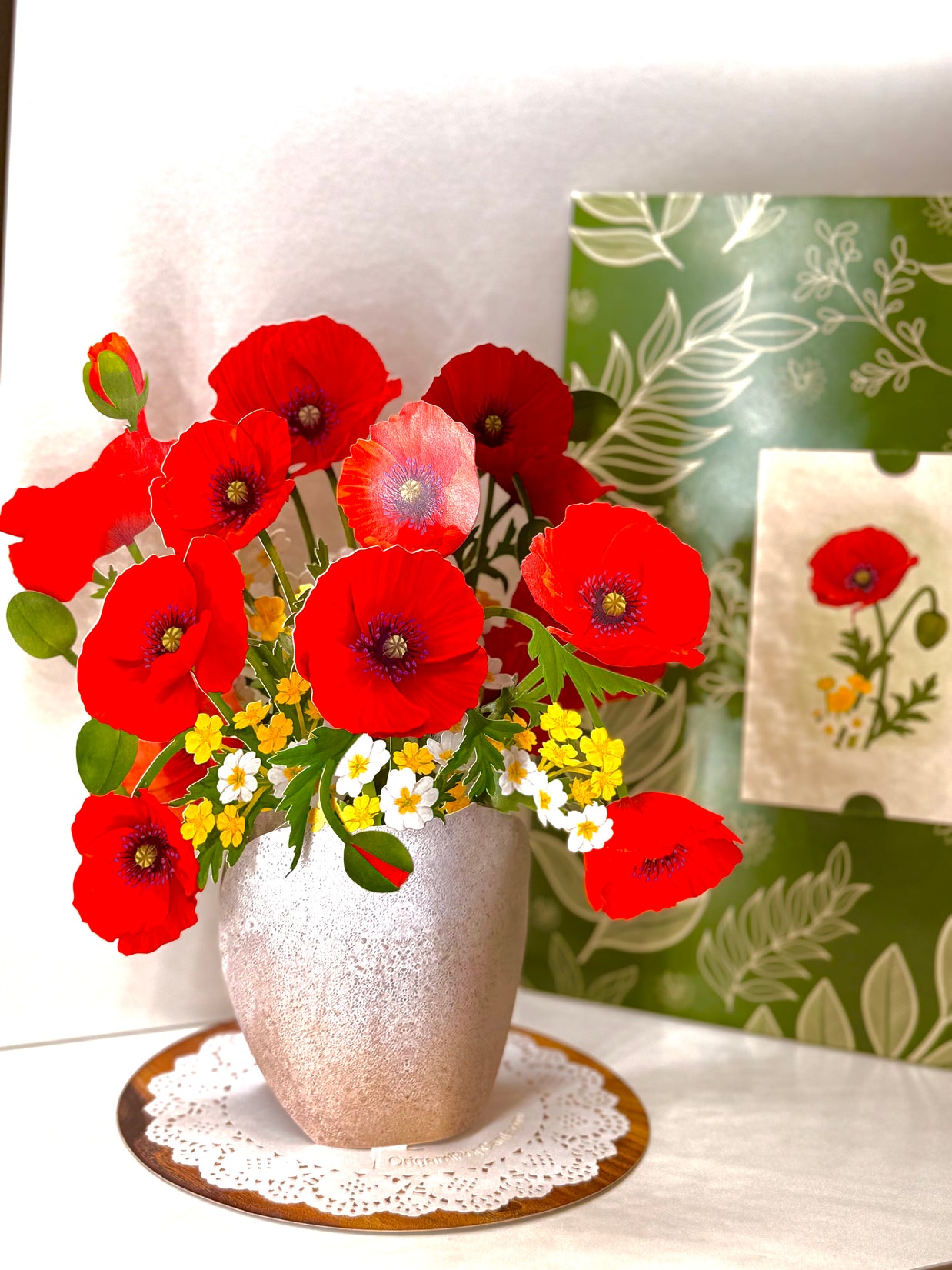 Red Poppy 3D Pop Up Flower Bouquet - Anzac & Remembrance Day Origami Pop Cards 3D Pop Up Greeting Card Happy Birthday Thank You Handmade Gift Thinking of You Blank Card for Any Occasion Happy Mother's Day Happy Father's Australiana Celebrate the Beauty