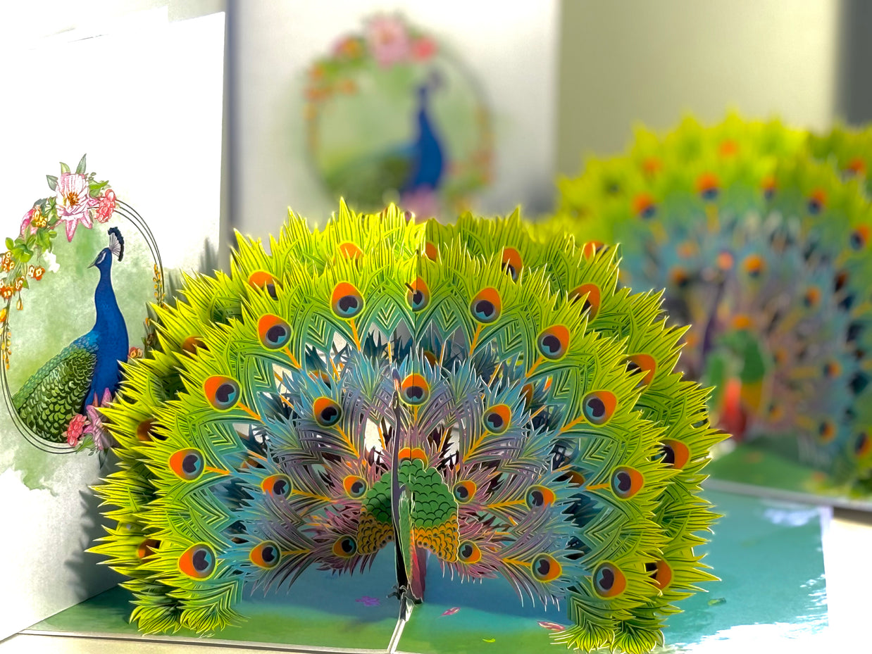 Royal Blue Peacock on Green Grass Origami Pop Cards 3D Pop Up Greeting Card Best Wishes Happy Birthday Gift Thank You Handmade Best Wishes Blank Card for Any Occasion Happy Mother's Day Happy Father's Day Celebrate the Beauty Of Nature and Peacock