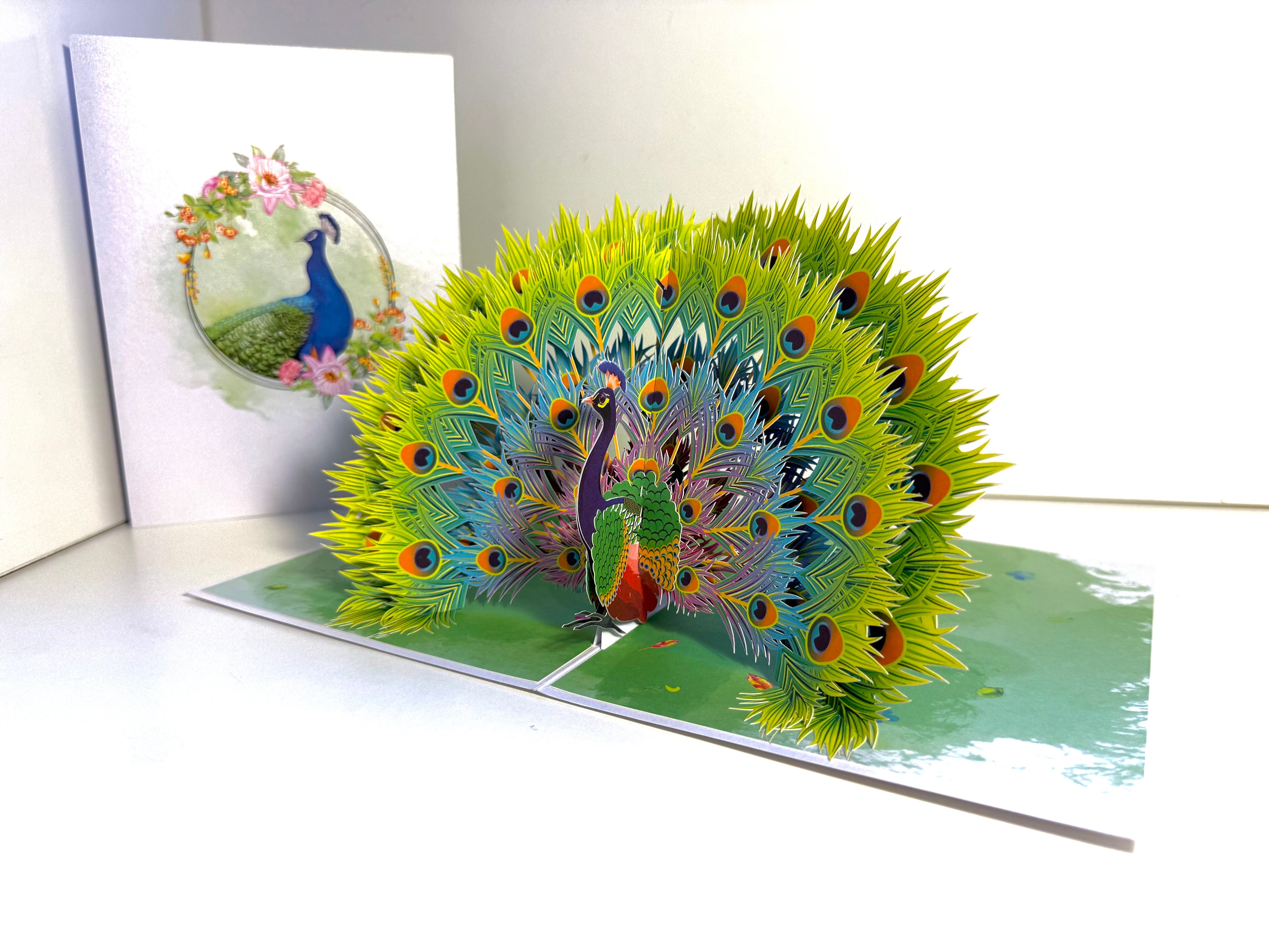 Royal Blue Peacock on Green Grass Origami Pop Cards 3D Pop Up Greeting Card Best Wishes Happy Birthday Gift Thank You Handmade Best Wishes Blank Card for Any Occasion Happy Mother's Day Happy Father's Day Celebrate the Beauty Of Nature and Peacock