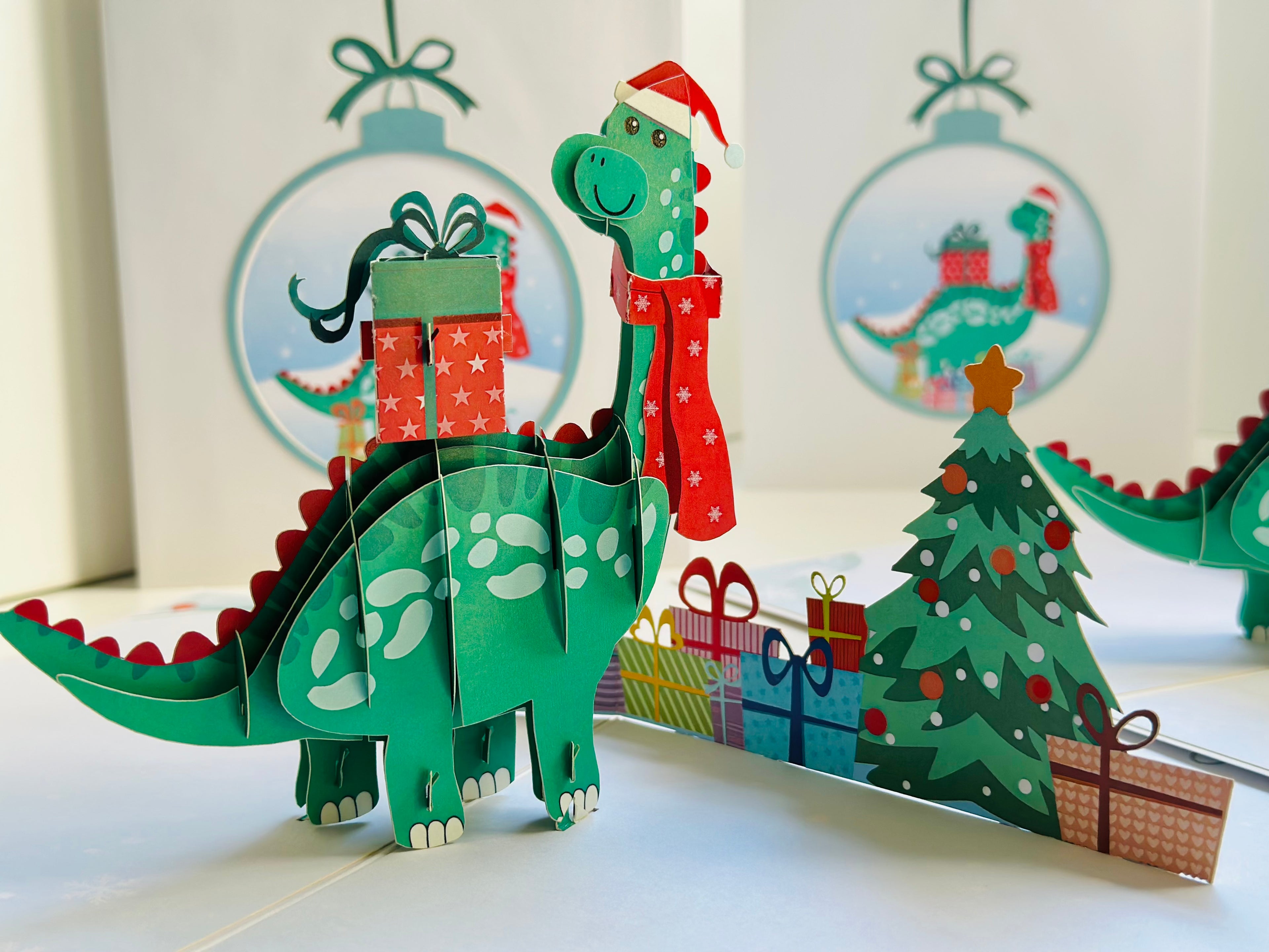 Santa Baby Dinosaur with Christmas Presents Origami Pop Cards 3D Pop Up Greeting Card Merry Christmas Thank You Handmade Best Wishes Blank Card Gift Happy Holidays Celebrate the Special Day Moment with Family and Friends