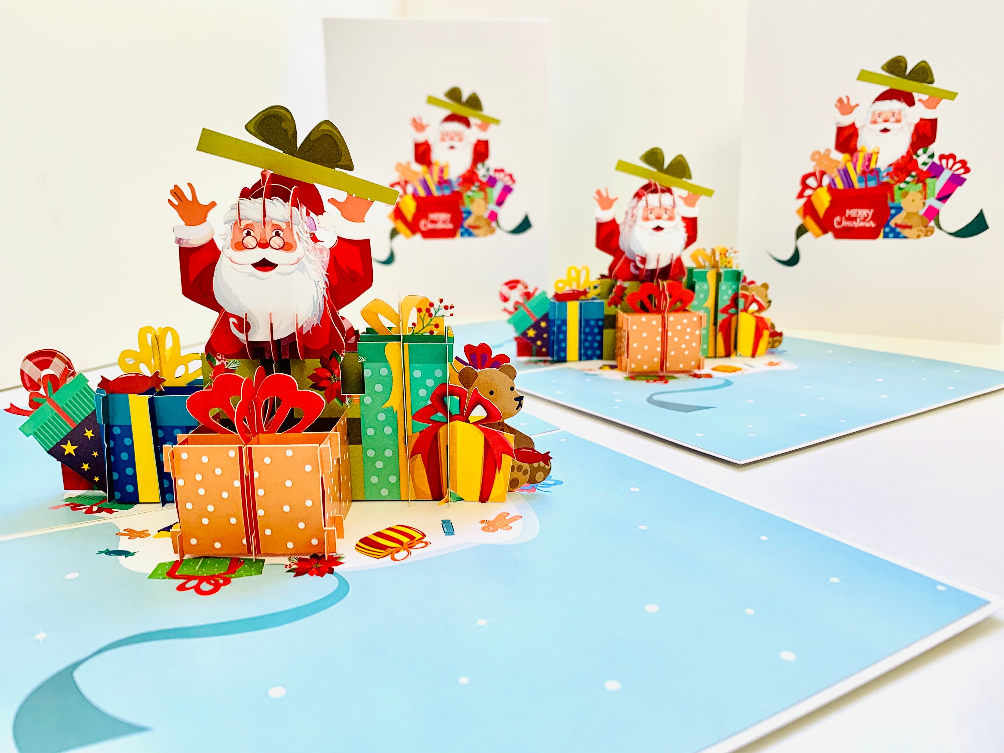 Santa Claus with Christmas Presents Origami Pop Cards 3D Pop Up Greeting Card Merry Christmas Thank You Handmade Best Wishes Blank Card Gift Happy Holidays Celebrate the Special Day Moment with Family and Friends