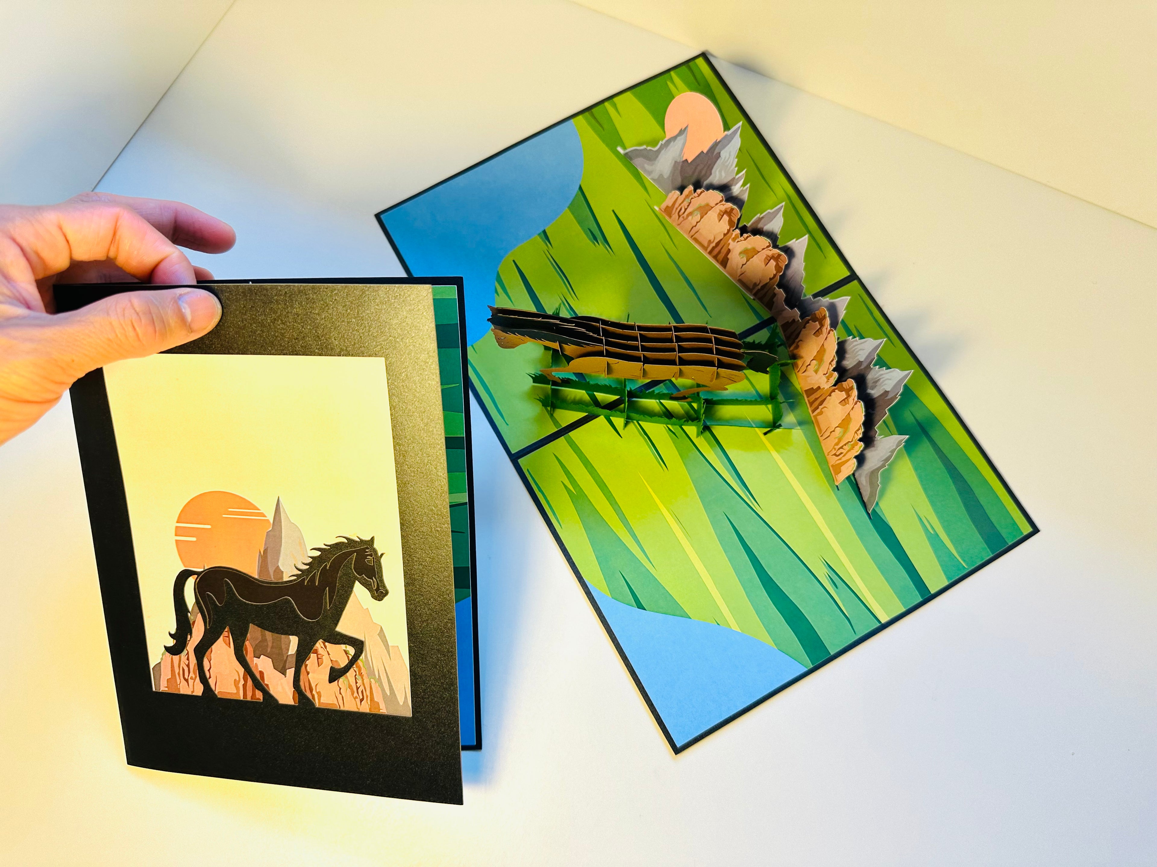 ZANE Spirit Dark Brown Horse Standing on a Green Field Origami Pop Cards 3D Pop Up Greeting Card Happy Birthday Thank You Handmade Gift Thinking of You Blank Card for Any Occasion Happy Mother's Day Happy Father's Australiana Celebrate the Beauty